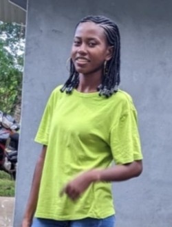 Profil de Geralda, une femme célibataire de 22 ans à Antsiranana