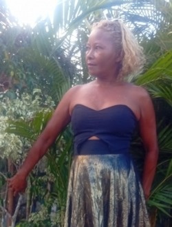 Profil de Solange, une femme célibataire de 55 ans à Toamasina
