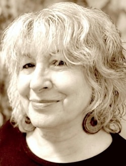 Profil de Florence, une femme célibataire de 68 ans à Montréal