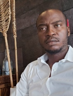 Profil de Aimé, un homme célibataire de 40 ans à Yaoundé