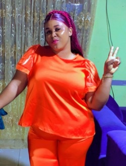 Profil de Morelle, une femme célibataire de 29 ans à Douala