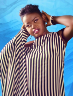Profil de Christine Bonheur, une femme célibataire de 33 ans à Douala