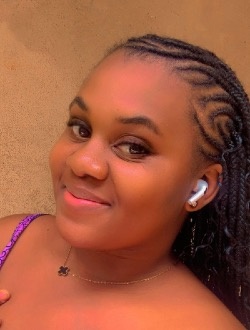 Profil de Dorel, une femme célibataire de 23 ans à Yaoundé