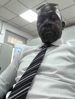 Profil de Sane, un homme célibataire de 45 ans à Dakar-Marine