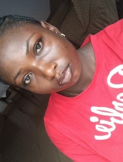 Profil de Marlène, une femme célibataire de 24 ans à Yaoundé