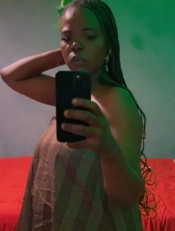 Profil de Armelle, une femme célibataire de 36 ans à Yaoundé