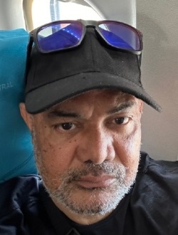 Profil de Eric, un homme célibataire de 55 ans à Saint-Denis