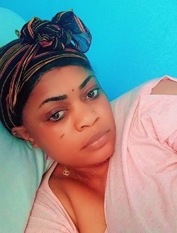 Profil de Esthelle, une femme célibataire de 32 ans à Mbalmayo