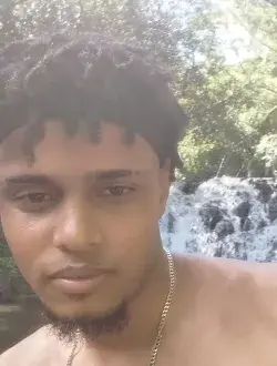 Profil de Brad, un homme célibataire de 29 ans à Curepipe
