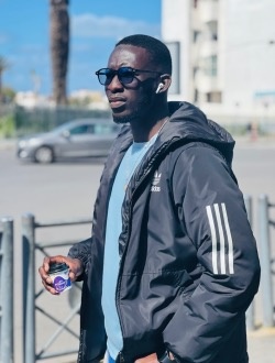 Profil de Big, un homme célibataire de 26 ans à Tivaouane