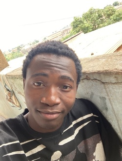 Profil de Carlos, un homme célibataire de 21 ans à Meyo-Centre
