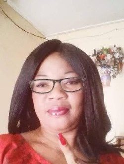 Profil de Laurecia, une femme célibataire de 39 ans à Ouagadougou