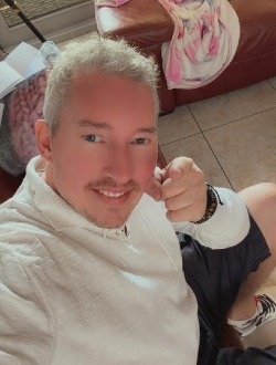 profile picture 0