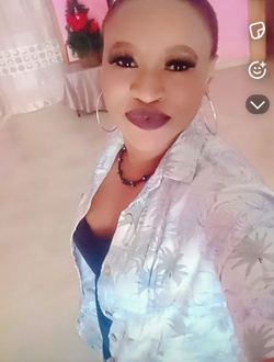 Profil de Jacqueline, une femme célibataire de 37 ans à Thiès Nones