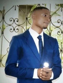 Profil de Julien, un homme célibataire de 29 ans à Kolwezi