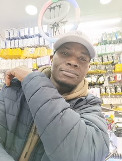 Profil de Mahamadi, un homme célibataire de 36 ans à Paris