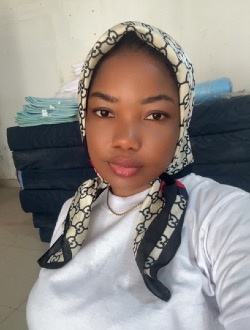 Profil de Amarachi, une femme célibataire de 35 ans à Senegambia