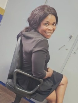 Profil de Alphonsine, une femme célibataire de 38 ans à Yaoundé