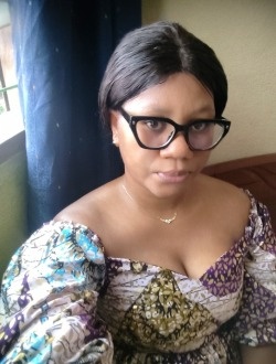Profil de Cristelle, une femme célibataire de 28 ans à Abou