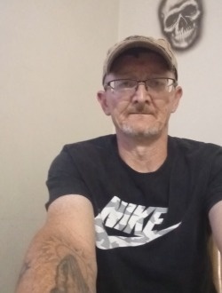 Profil de Lee, un homme célibataire de 49 ans à Abbeville