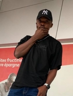 Profil de Tesano, un homme célibataire de 27 ans à Douala