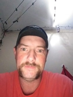 Profil de Hewey, un homme célibataire de 47 ans à Avondale