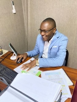 Profil de Ghislain, un homme célibataire de 36 ans à Douala