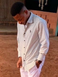 Profil de Anselme, un homme célibataire de 29 ans à Lomé