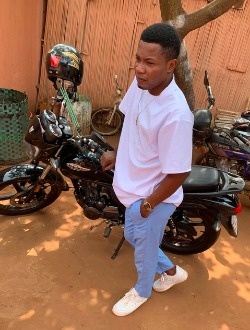profile picture 0