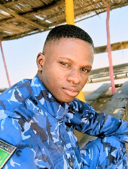 Profil de Roméo, un homme célibataire de 25 ans à Cotonou