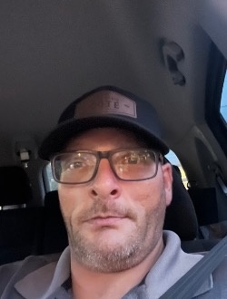 Profil de Martin, un homme célibataire de 47 ans à Victoriaville