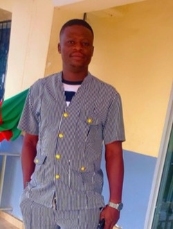 Profil de Maxime, un homme célibataire de 33 ans à Douala