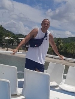 Profil de Stephane, un homme célibataire de 50 ans à Évry-Courcouronnes