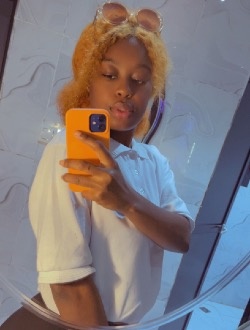 Profil de Arielle, une femme célibataire de 23 ans à Logbessou