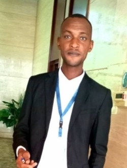 Profil de Ismael, un homme célibataire de 39 ans à Niamey (Commune II)