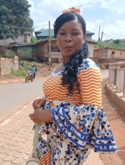 Profil de Valérie, une femme célibataire de 32 ans à Douala