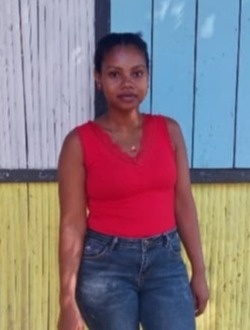 Profil de Aldonette, une femme célibataire de 32 ans à Sambava
