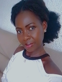 Profil de La Crème, une femme célibataire de 32 ans à Abidjan