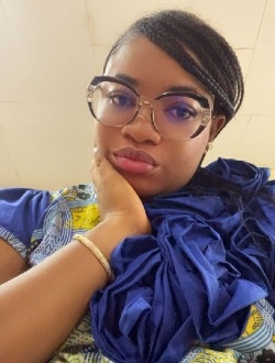 Profil de Reine, une femme célibataire de 30 ans à Douala