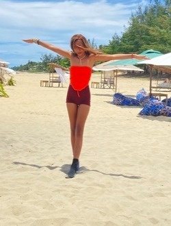 Profil de Leen Nas, une femme célibataire de 25 ans à Mahajambamoty