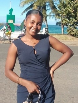 Profil de Volatiana, une femme célibataire de 23 ans à Sambava