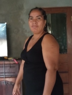 Profil de Sylvia, une femme célibataire de 43 ans à Ajavibe