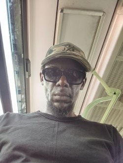 Profil de Bangs, un homme célibataire de 45 ans à Paris