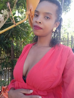Profil de Lounah, une femme célibataire de 30 ans à 1ER Arrondissement