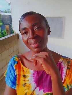 Profil de Salomée, une femme célibataire de 49 ans à Douala