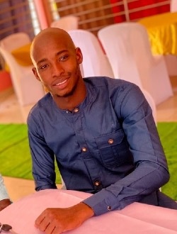 Profil de Aliou, un homme célibataire de 28 ans à Bamako