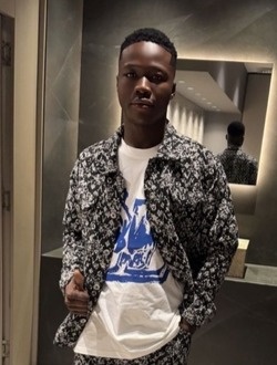 profile picture 0