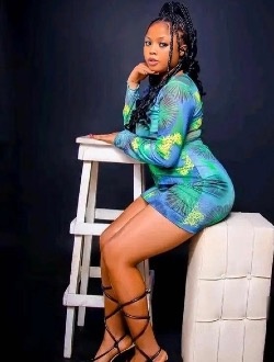 Profil de Sylvie, une femme célibataire de 32 ans à Abidjan