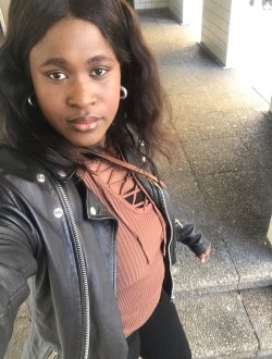 Profil de Binta, une femme célibataire de 29 ans à Paris