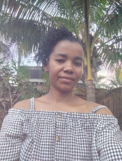 Profil de Flavienne, une femme célibataire de 32 ans à Sambava